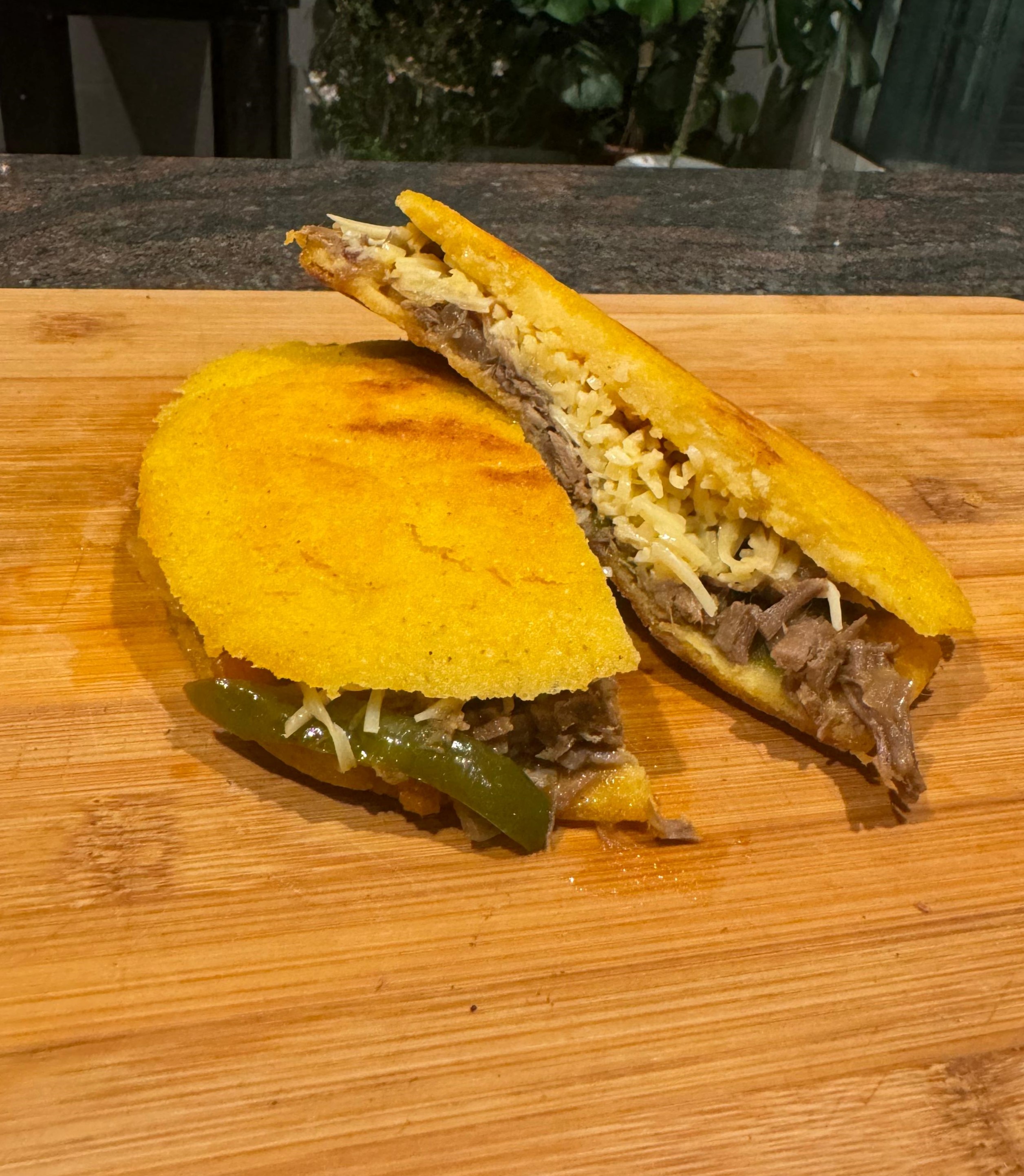 Arepas Venezolanas Pelúa