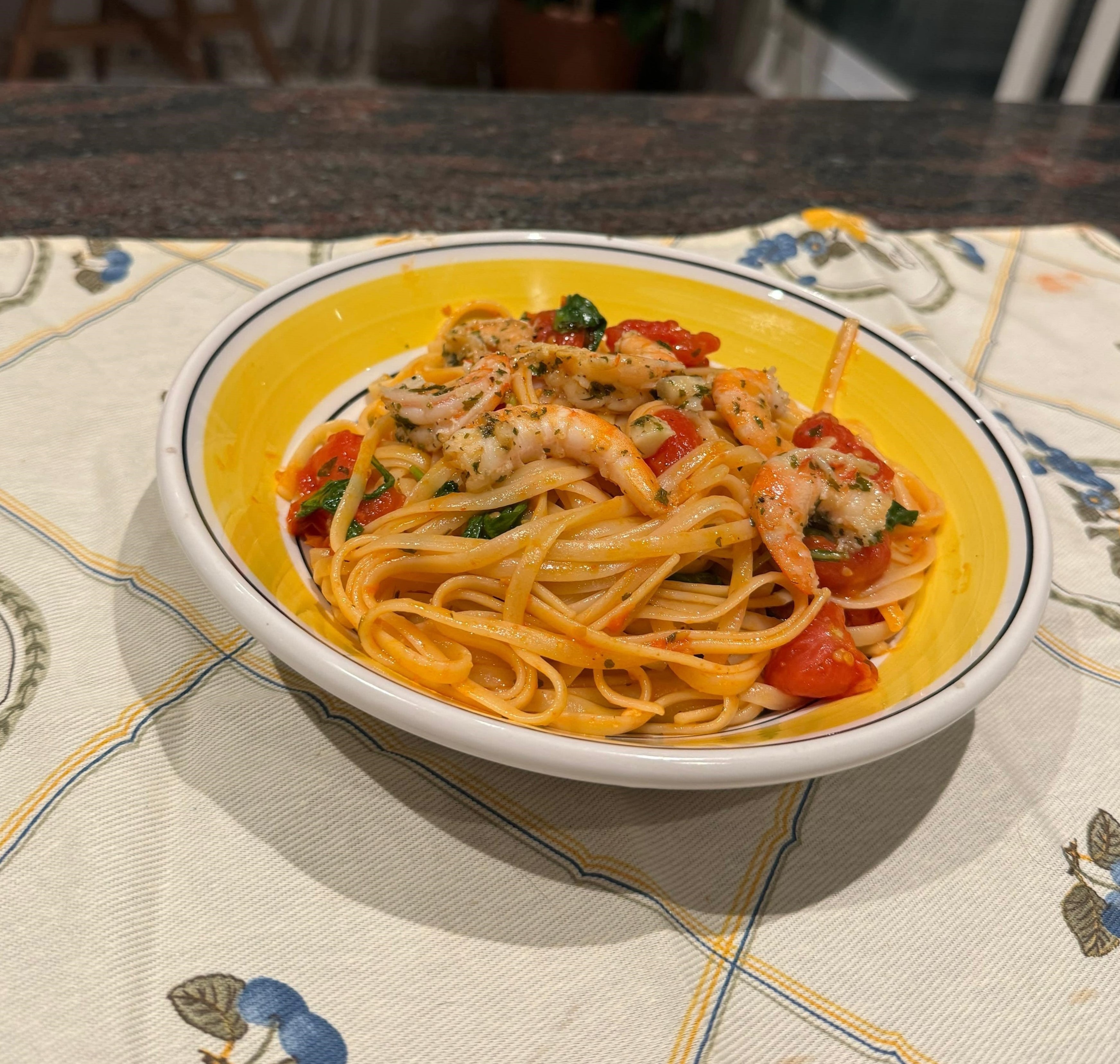 Tagliatelle gamberi e pomodorini